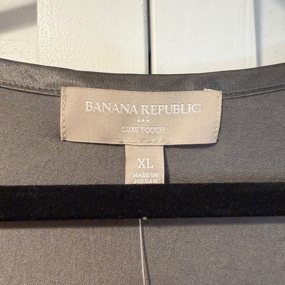 Banana Republic Luxe Touch Tank Top Gray Sleeveless Scoop Neck XL Womens New - Picture 2 of 13